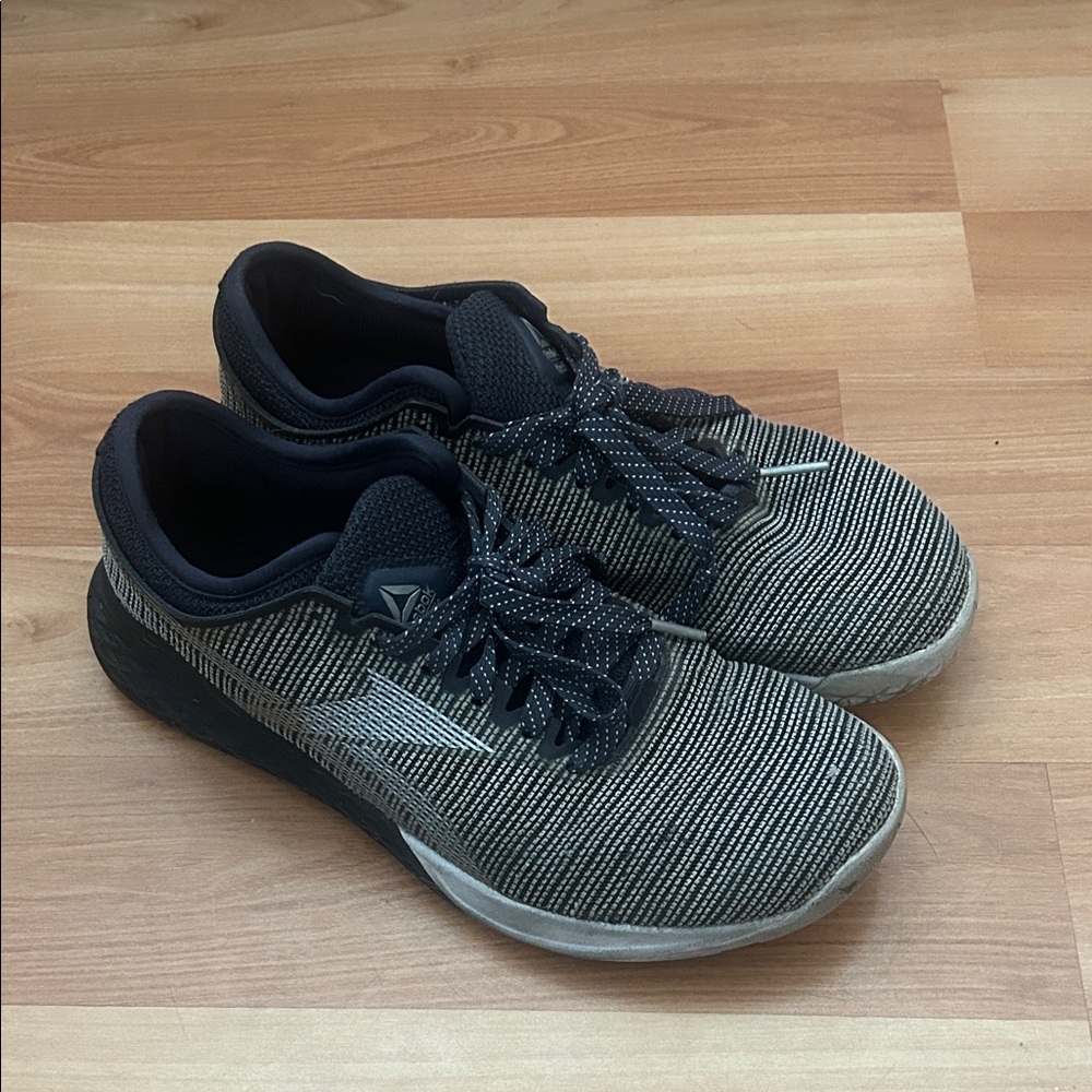 Reebok Men's Black and White Athletic Shoes